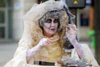 The Role of Free Trials in Selling BI Software The Role of Free Trials in Selling BI Software